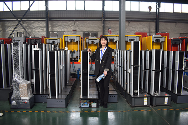 單臂微機(jī)控制電子拉力試驗(yàn)機(jī) 車間整體圖